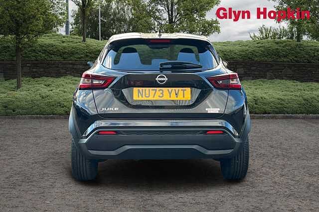 Nissan Juke 1.6 Hybrid N-Connecta 5dr Auto