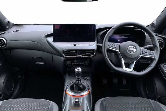Nissan Juke 1.0 DiG-T N-Connecta 5dr