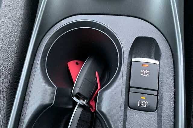 Nissan Juke 1.0 DiG-T N-Connecta 5dr