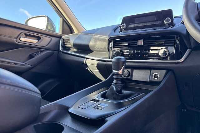 Nissan Qashqai 1.3 DiG-T MH Visia 5dr