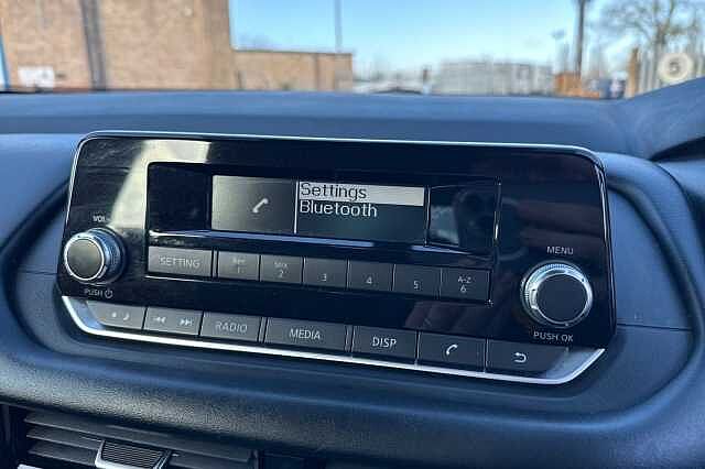 Nissan Qashqai 1.3 DiG-T MH Visia 5dr