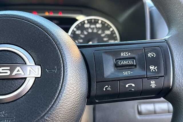 Nissan Qashqai 1.3 DiG-T MH Visia 5dr