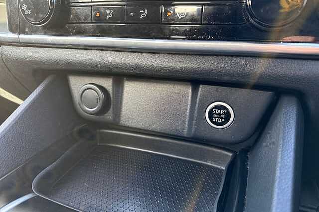 Nissan Qashqai 1.3 DiG-T MH Visia 5dr