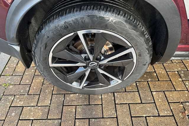 Nissan Qashqai 1.3 DiG-T MH Tekna 5dr