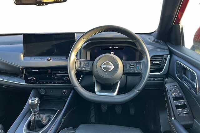 Nissan Qashqai 1.3 DiG-T MH 158 Tekna+ 5dr