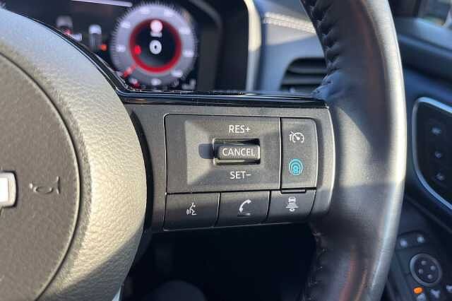 Nissan Qashqai 1.3 DiG-T MH 158 Tekna+ 5dr