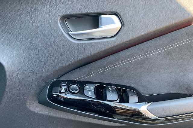 Nissan Juke 1.0 DiG-T Tekna+ 5dr