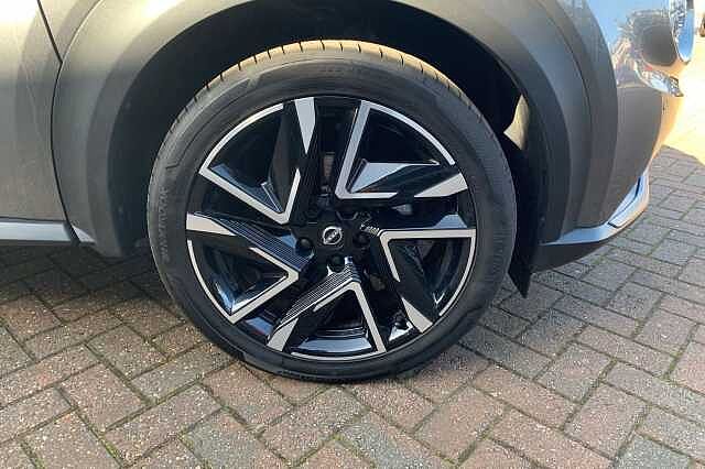 Nissan Juke 1.0 DiG-T Tekna+ 5dr