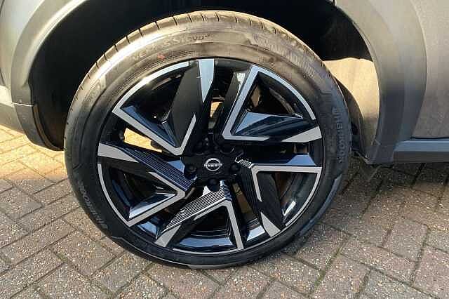 Nissan Juke 1.0 DiG-T Tekna+ 5dr