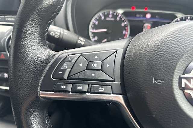 Nissan Juke 1.0 DiG-T 114 N-Connecta 5dr