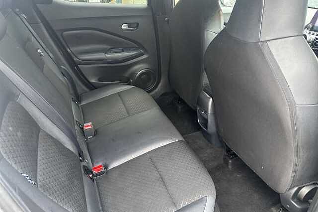 Nissan Juke 1.0 DiG-T 114 N-Connecta 5dr