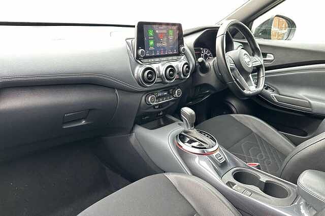 Nissan Juke 1.0 DiG-T Tekna 5dr DCT