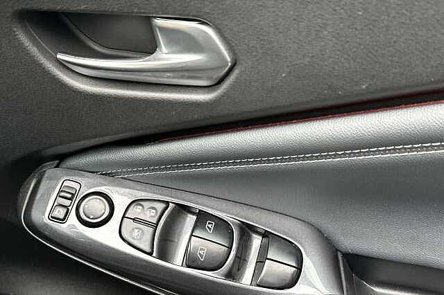 Nissan Juke 1.0 DiG-T Tekna 5dr DCT