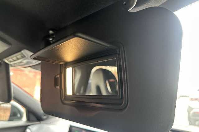 Nissan Juke 1.0 DiG-T Tekna 5dr DCT