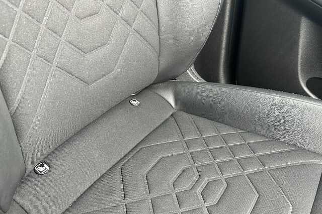 Nissan Juke 1.0 DiG-T Tekna 5dr DCT