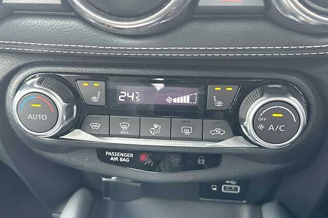 Nissan Juke 1.0 DiG-T Tekna 5dr DCT