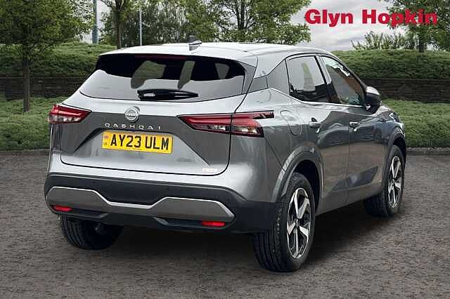 Nissan Qashqai 1.3 DiG-T MH N-Connecta 5dr