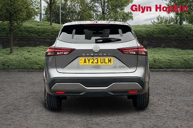 Nissan Qashqai 1.3 DiG-T MH N-Connecta 5dr