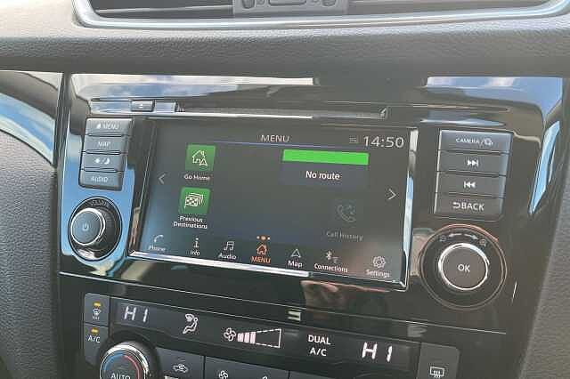 Nissan Qashqai 1.3 DiG-T 160 N-Connecta 5dr DCT [Glass Roof Pack]