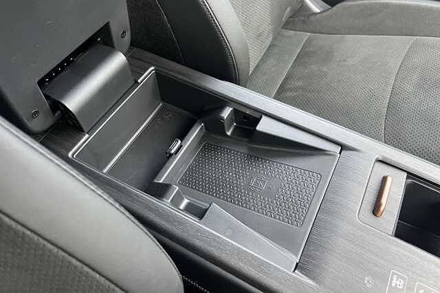 Nissan Ariya 225kW Evolve 87kWh 22kWCh 5dr e-4ORCE Auto