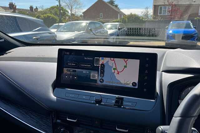 Nissan Qashqai 1.3 DiG-T MH Tekna [Bose] 5dr