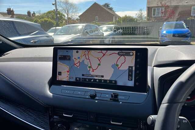 Nissan Qashqai 1.3 DiG-T MH Tekna [Bose] 5dr