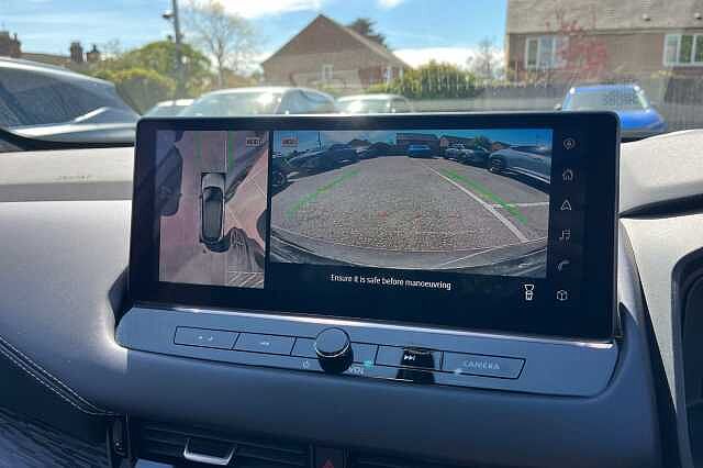 Nissan Qashqai 1.3 DiG-T MH Tekna [Bose] 5dr