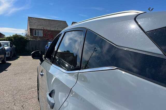 Nissan Qashqai 1.3 DiG-T MH Tekna [Bose] 5dr