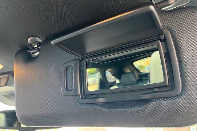 Nissan Qashqai 1.3 DiG-T MH Tekna [Bose] 5dr