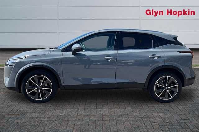 Nissan Qashqai 1.3 DiG-T MH Tekna [Bose] 5dr