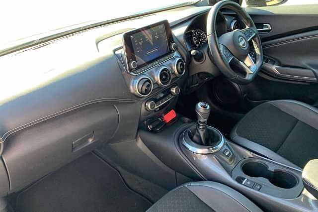 Nissan Juke 1.0 DiG-T 114 N-Connecta 5dr