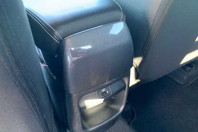 Nissan Juke 1.0 DiG-T 114 N-Connecta 5dr