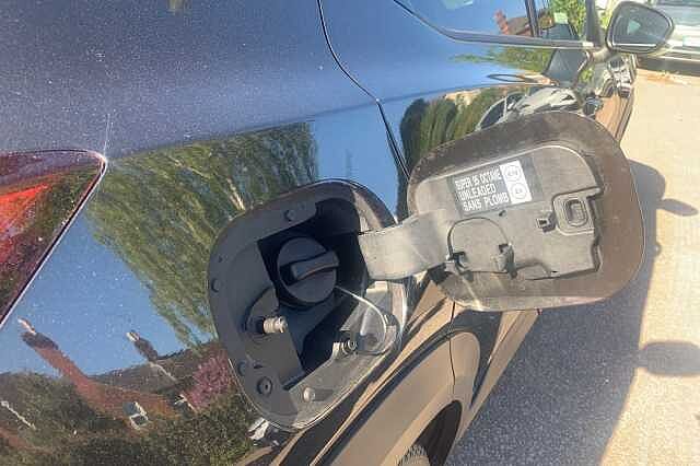 Nissan Juke 1.0 DiG-T 114 N-Connecta 5dr