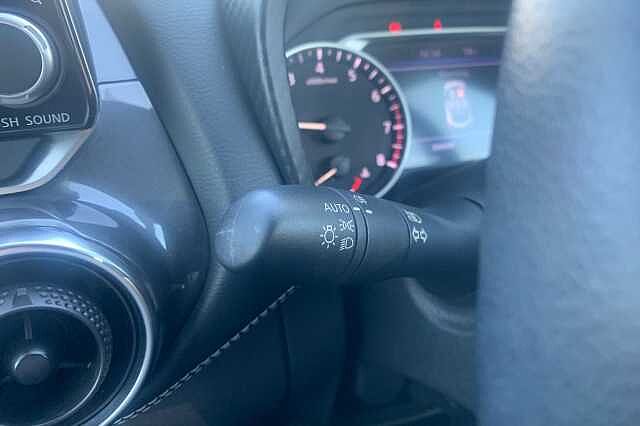 Nissan Juke 1.0 DiG-T 114 N-Connecta 5dr