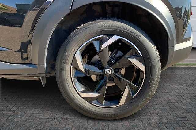 Nissan Juke 1.0 DiG-T 114 N-Connecta 5dr