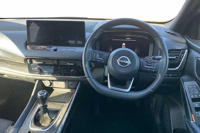 Nissan Qashqai 1.3 DiG-T MH Tekna 5dr