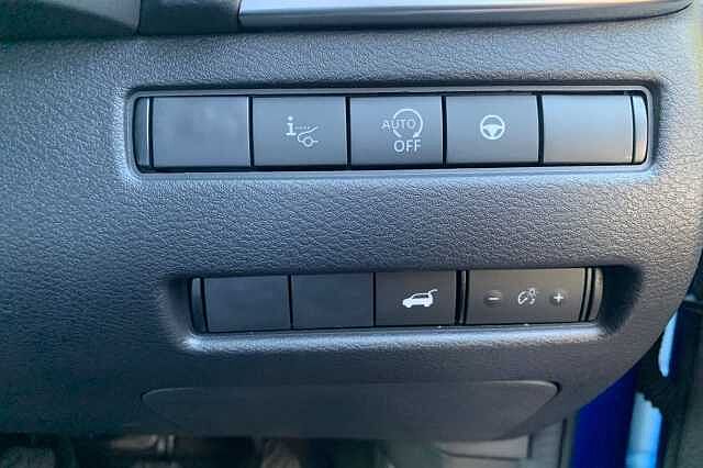 Nissan Qashqai 1.3 DiG-T MH Tekna 5dr