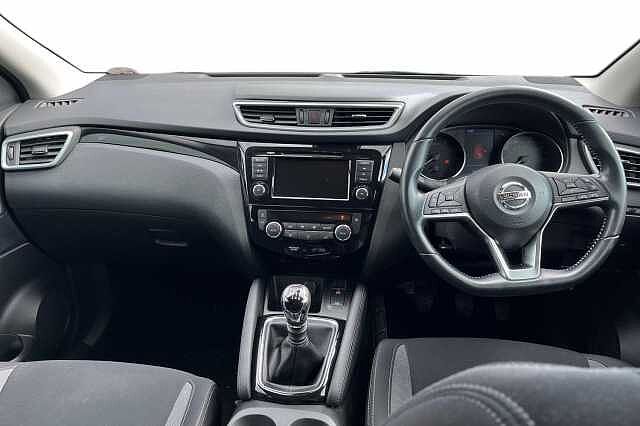 Nissan Qashqai 1.3 DiG-T Acenta Premium 5dr