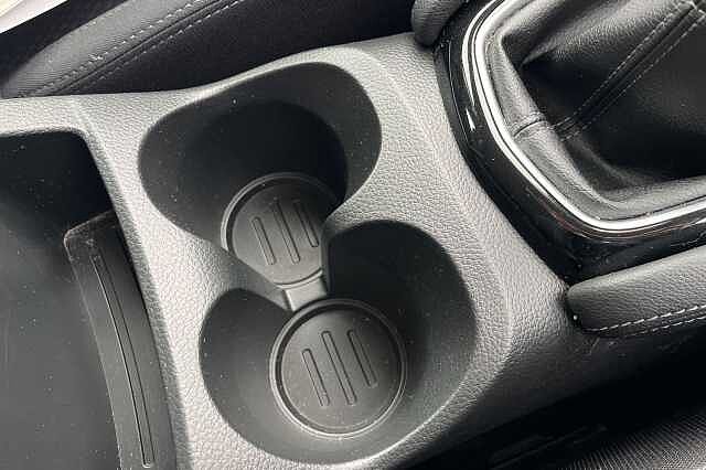 Nissan Qashqai 1.3 DiG-T Acenta Premium 5dr