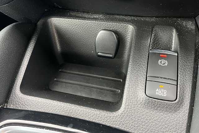 Nissan Qashqai 1.3 DiG-T Acenta Premium 5dr