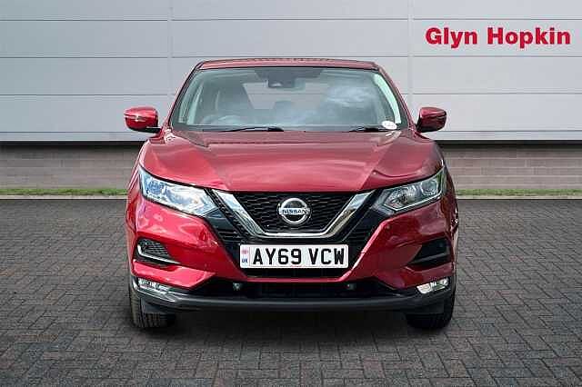 Nissan Qashqai 1.3 DiG-T Acenta Premium 5dr