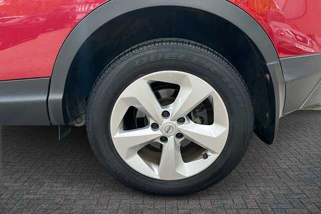 Nissan Qashqai 1.3 DiG-T Acenta Premium 5dr